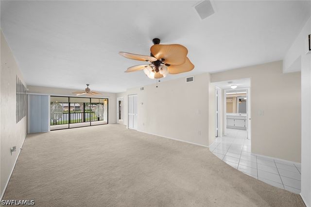 195 Cypress WAY E 8, Naples, FL 34110