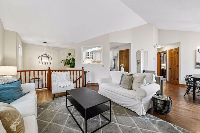 5091 Arrowood Lane N, Plymouth, MN 55442