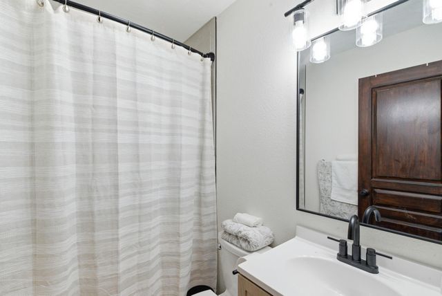 5484 N Fm 880 N, Cisco, TX 76437