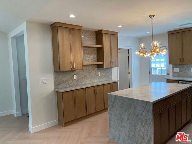 13338 Magnolia Boulevard, Sherman Oaks, CA 91423