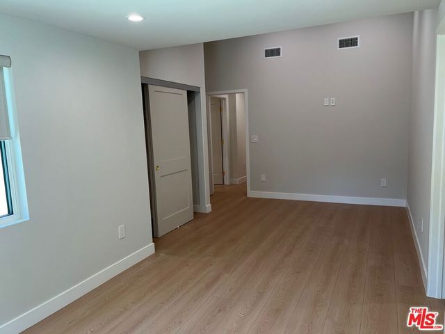 13338 Magnolia Boulevard, Sherman Oaks, CA 91423