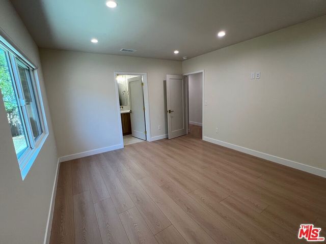 13338 Magnolia Boulevard, Sherman Oaks, CA 91423