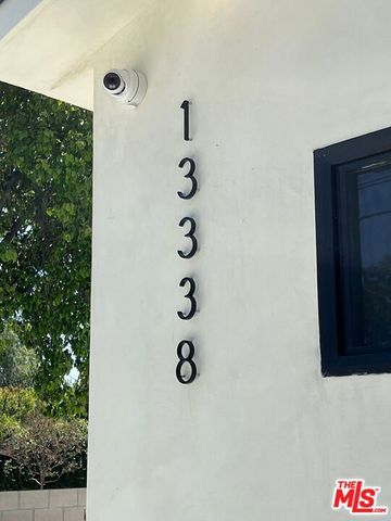 13338 Magnolia Boulevard, Sherman Oaks, CA 91423