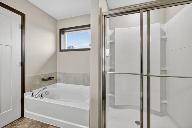 13918 Ashford Path, Rosemount, MN 55068