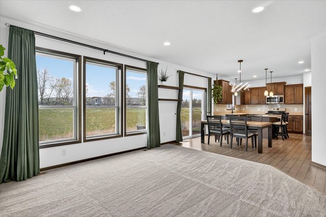 13918 Ashford Path, Rosemount, MN 55068