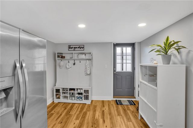 2012 Forge Dr, Aliquippa, PA 15001