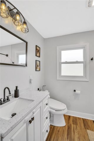 2012 Forge Dr, Aliquippa, PA 15001