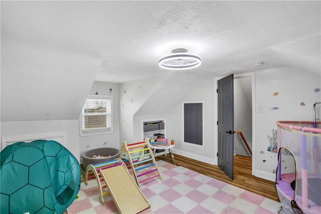 2012 Forge Dr, Aliquippa, PA 15001