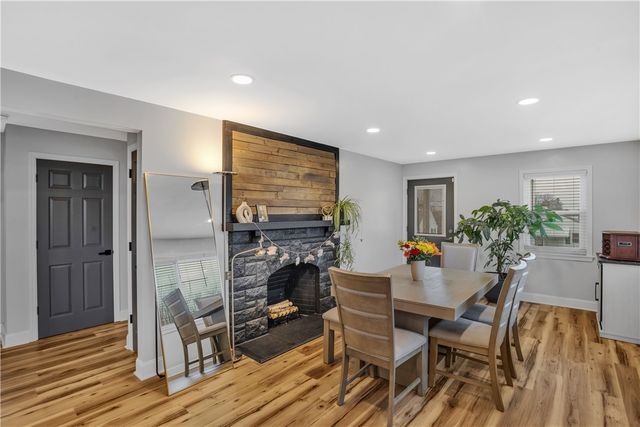 2012 Forge Dr, Aliquippa, PA 15001