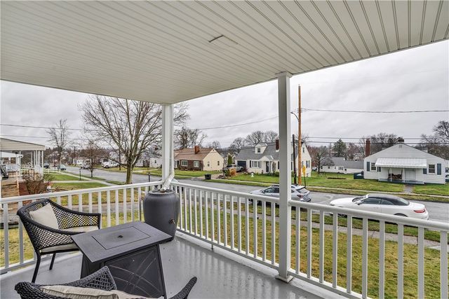 2012 Forge Dr, Aliquippa, PA 15001