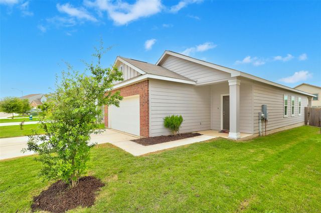 324 Bell Rings DR, Jarrell, TX 76537