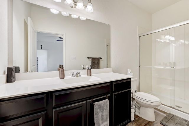 324 Bell Rings DR, Jarrell, TX 76537