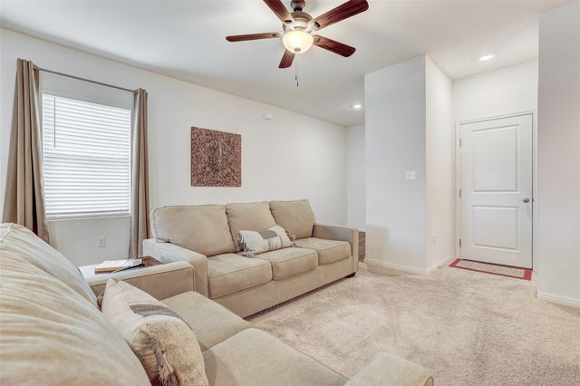 324 Bell Rings DR, Jarrell, TX 76537