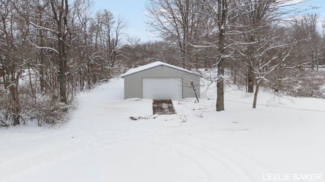 3534 41st Street, Heath Twp, MI 49419