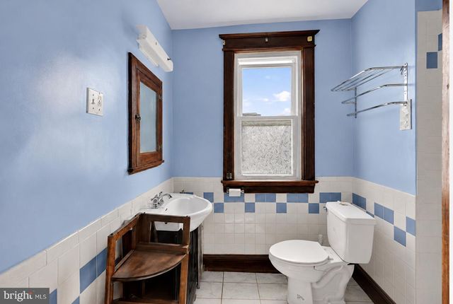 2217 2ND ST NW, Washington, DC 20001