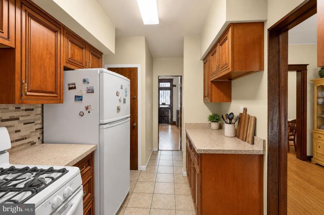 2217 2ND ST NW, Washington, DC 20001