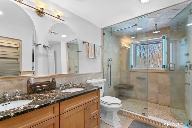 205 Weston Road, Weston, CT 06883