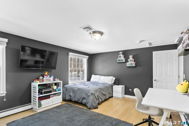 205 Weston Road, Weston, CT 06883