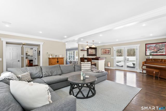 205 Weston Road, Weston, CT 06883