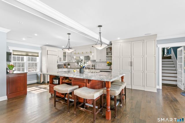 205 Weston Road, Weston, CT 06883