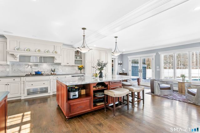 205 Weston Road, Weston, CT 06883