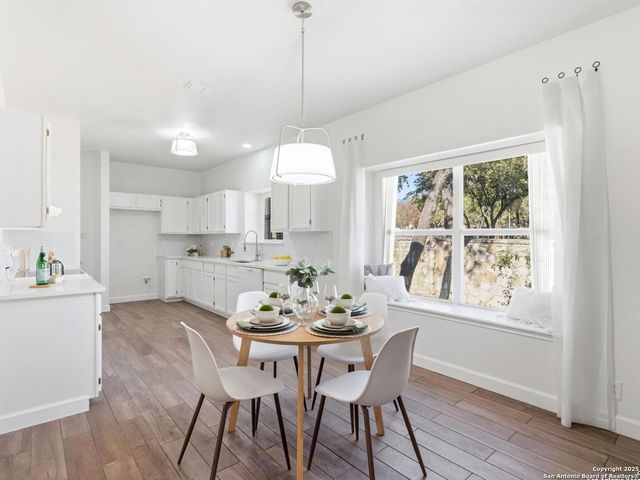 15422 Kid Run, San Antonio, TX 78232