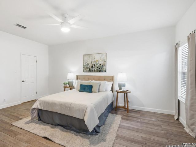 15422 Kid Run, San Antonio, TX 78232