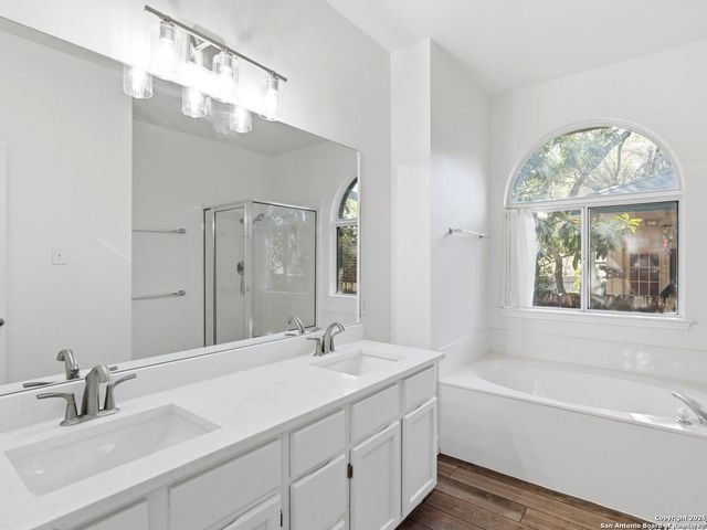 15422 Kid Run, San Antonio, TX 78232