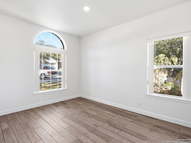 15422 Kid Run, San Antonio, TX 78232