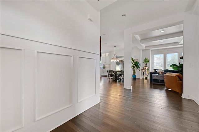 11573 S Roundtree Street, Olathe, KS 66061