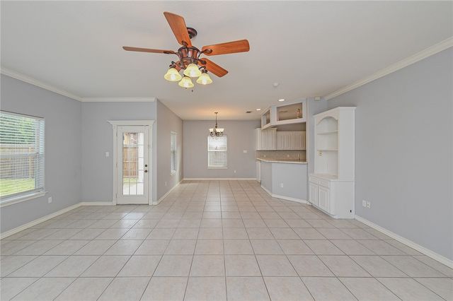2318 Luzius Dr, Corpus Christi, TX 78418