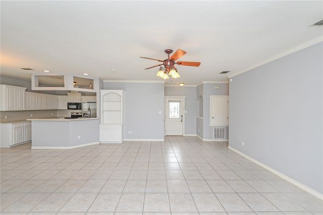 2318 Luzius Dr, Corpus Christi, TX 78418