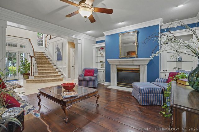 10106 S Maplewood Avenue, Tulsa, OK 74137