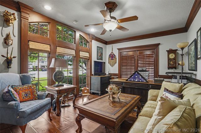 10106 S Maplewood Avenue, Tulsa, OK 74137