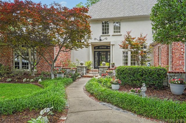 10106 S Maplewood Avenue, Tulsa, OK 74137