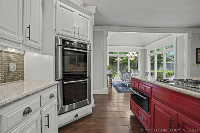 10106 S Maplewood Avenue, Tulsa, OK 74137
