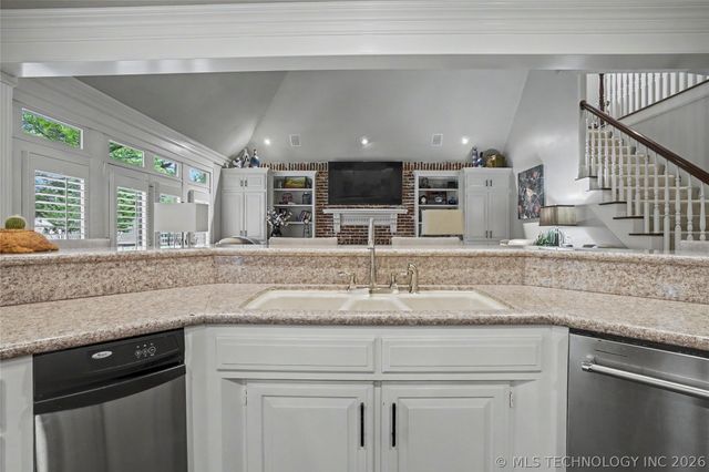 10106 S Maplewood Avenue, Tulsa, OK 74137