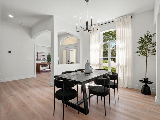 6111 HERONCREST COURT, Lithia, FL 33547