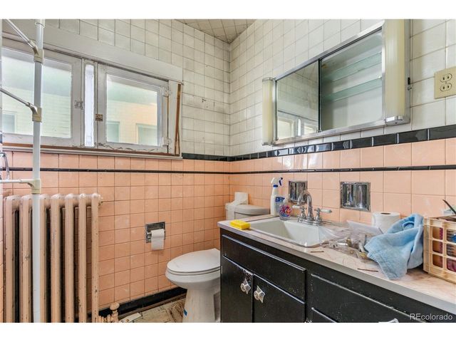 4316 Federal Blvd, Denver, CO 80211