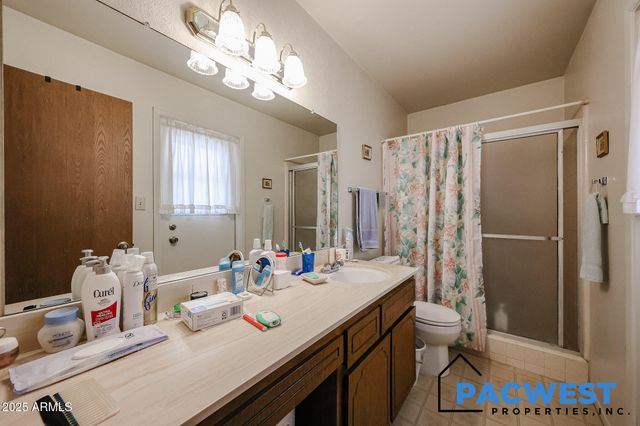 4801 W BEVERLY Lane, Glendale, AZ 85306