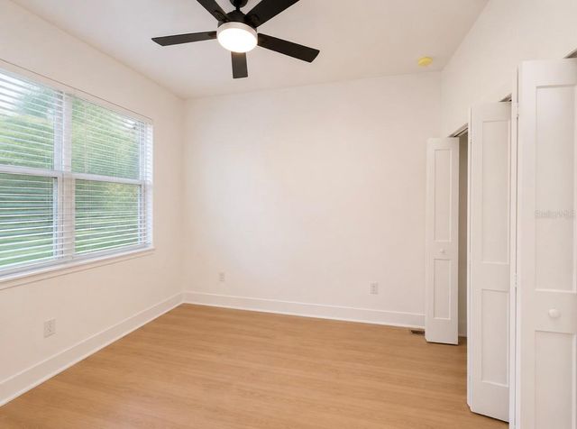 1064 MONROE AVENUE, Brooksville, FL 34604