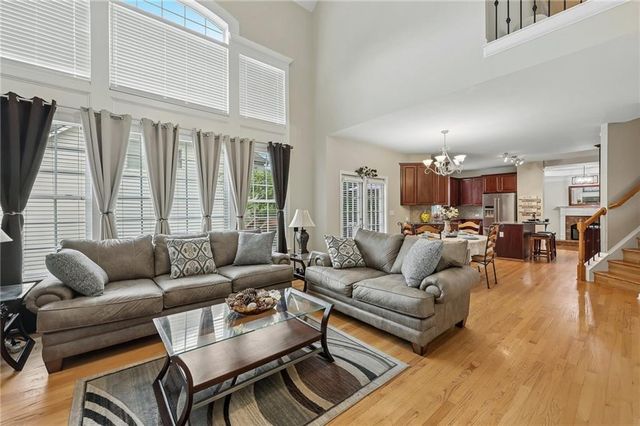 3856 Creekview Ridge Drive, Buford, GA 30518
