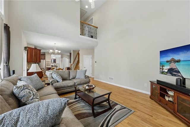 3856 Creekview Ridge Drive, Buford, GA 30518