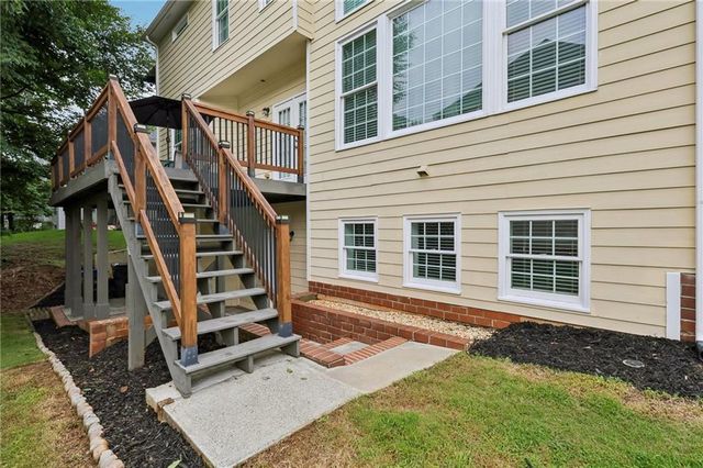 3856 Creekview Ridge Drive, Buford, GA 30518