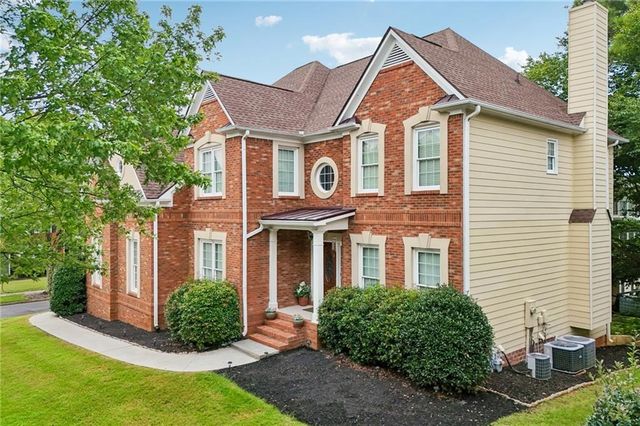 3856 Creekview Ridge Drive, Buford, GA 30518