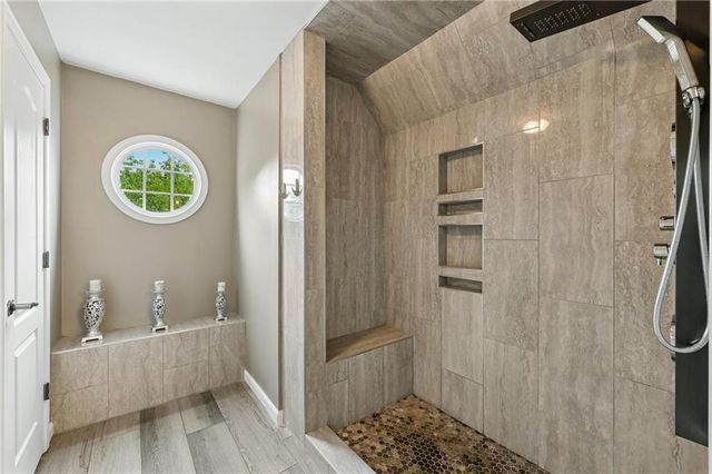 3856 Creekview Ridge Drive, Buford, GA 30518