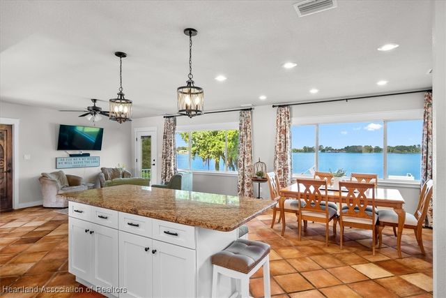 25 Dasher Road, Lake Placid, FL 33852