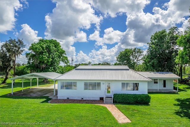 25 Dasher Road, Lake Placid, FL 33852