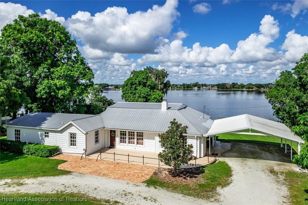 25 Dasher Road, Lake Placid, FL 33852