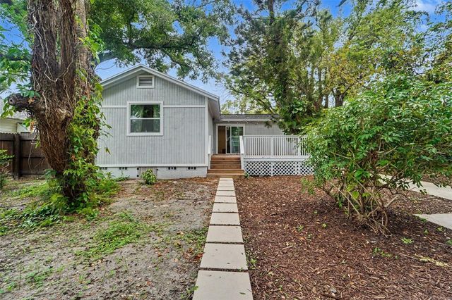 903 E CAYUGA STREET, Tampa, FL 33603